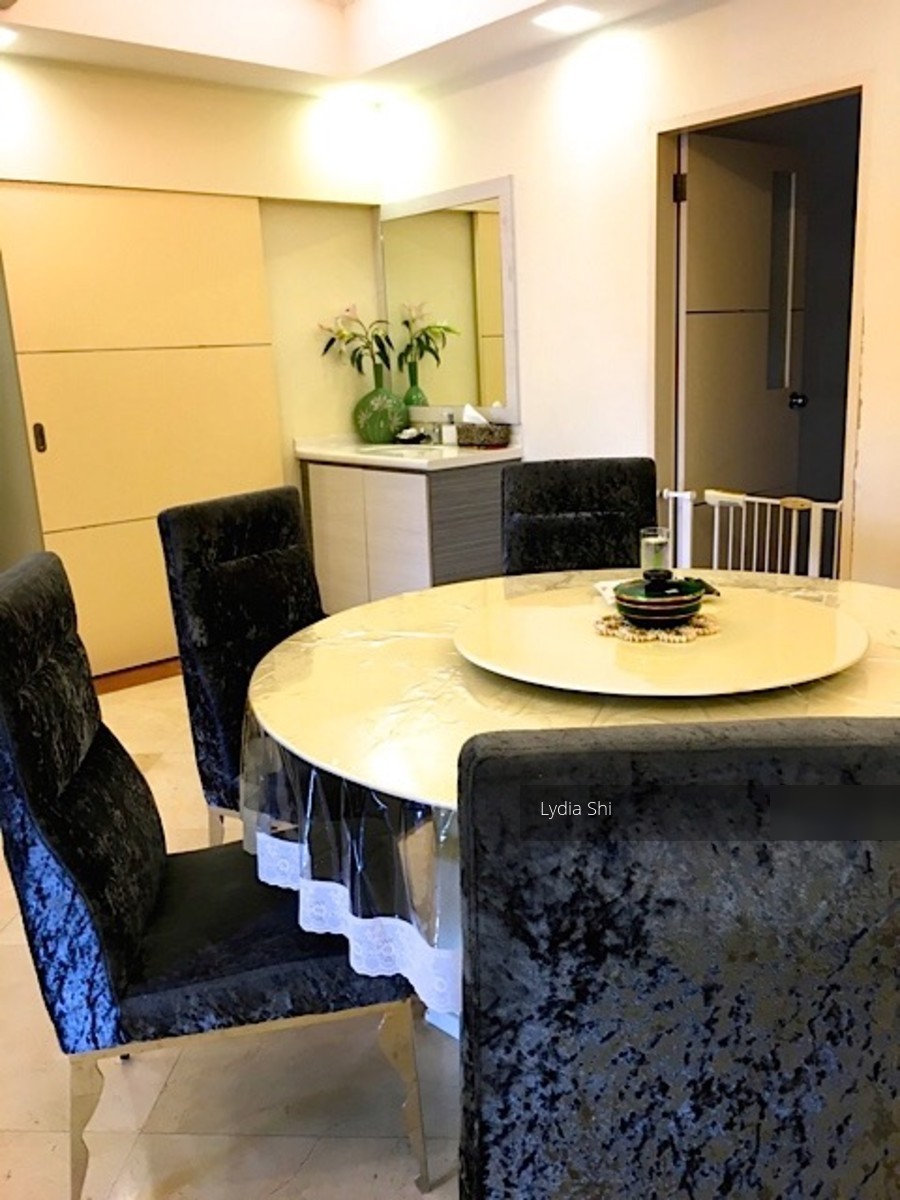 Pebble Bay (D15), Condominium #111161482